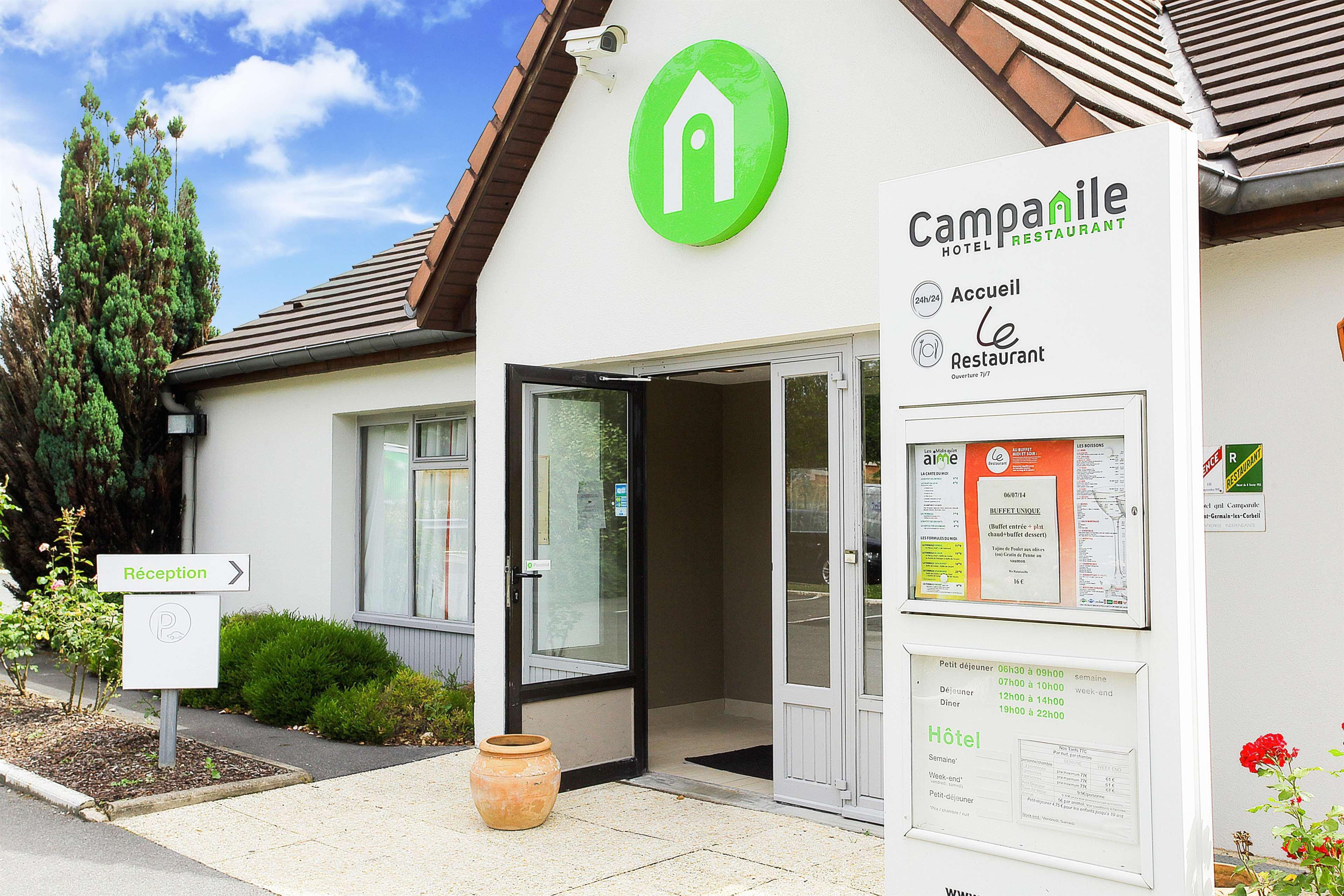 Hotel Campanile Evry Est - Saint Germain Les Corbeil Exteriér fotografie